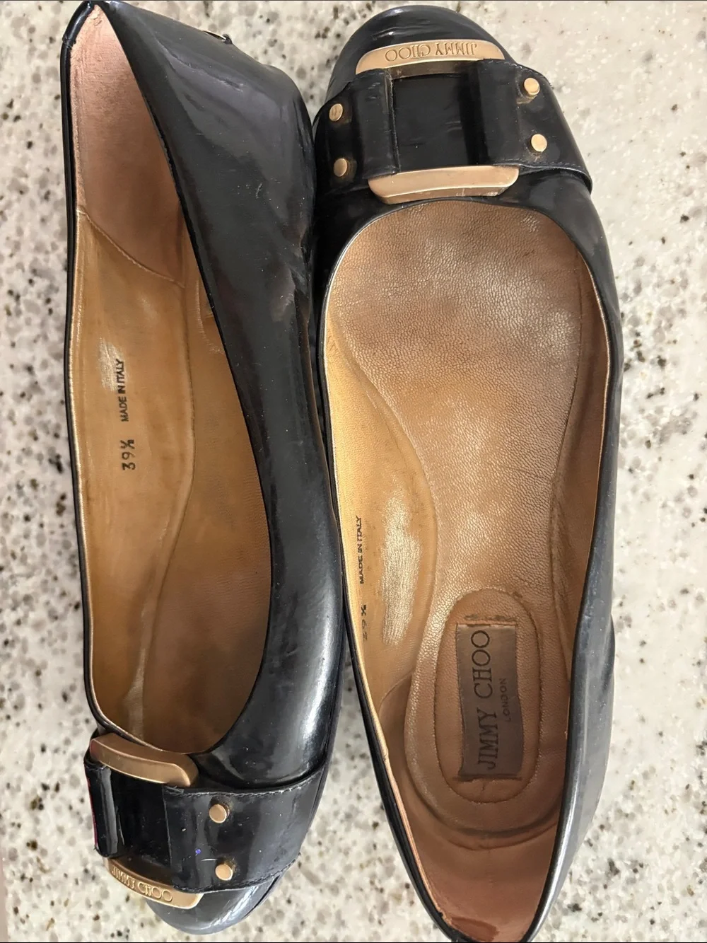 Jimmy Choo Black Patent Leather ballet flats. Made in Italy size 9